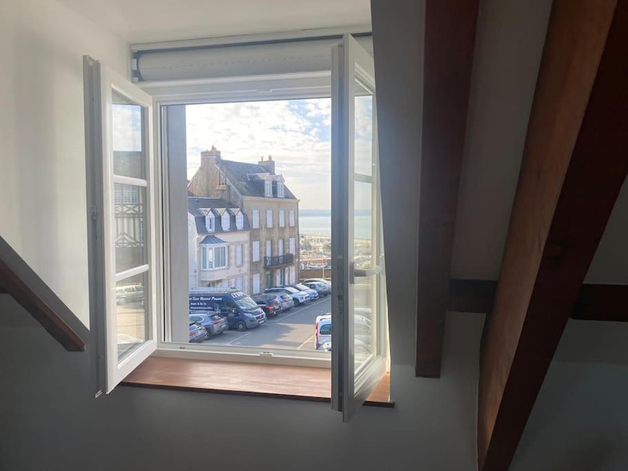 Maison Du Cap Lihou, Duplex Au 1Er Et 2Eme Etage Mansarde, Quartier Historique, Granville Bagian luar foto